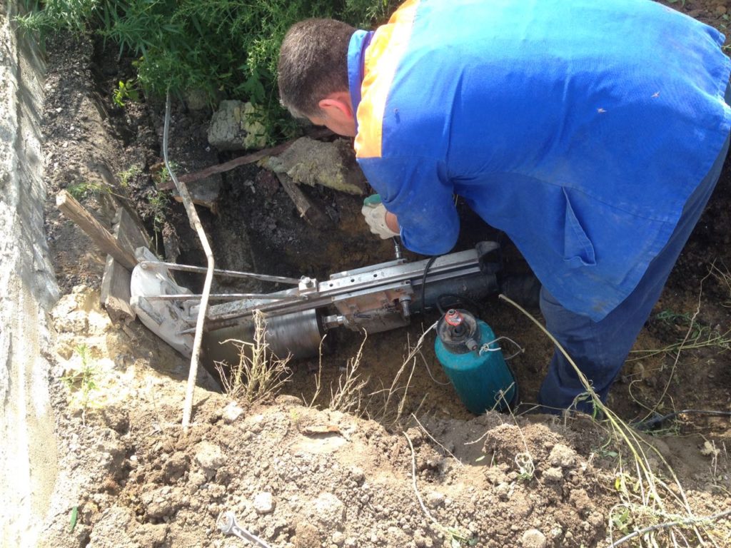 УСТАНОВКА СИСТЕМЫ ОЧИСТКИ ВОДЫ ПОС. ЗАЛАРИ